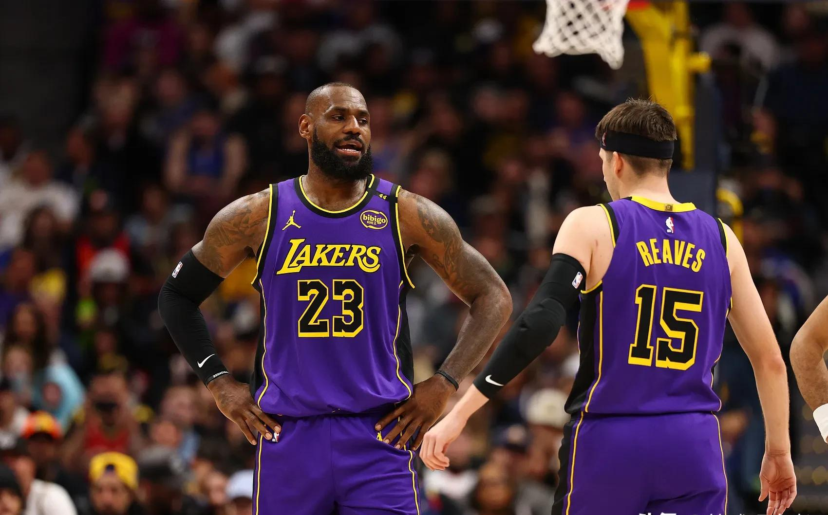 包含洛杉矶湖人迎NBA常规赛关键赛,今晚单刀错失,态度坚定,训练强度明显提升的词条 包含洛杉矶湖人迎NBA常规赛关键赛,今晚单刀错失,态度坚定,训练强度明显提升的词条