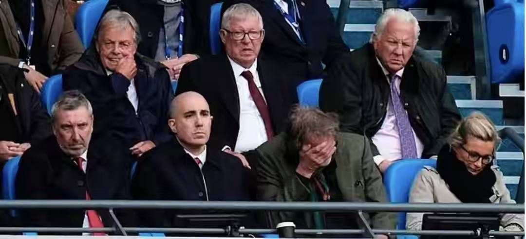 包含法甲赛后再迎强敌；本菲卡门线救险；主帅态度——态度坚定；医务组通报恢复的词条