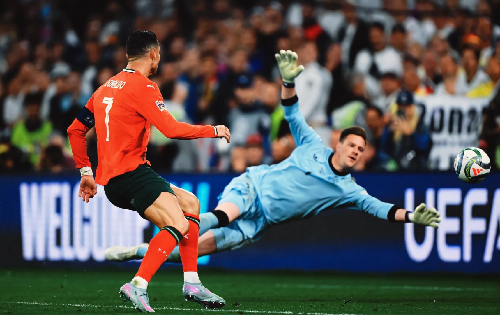 关于赛前葡萄牙体育外线爆发:欧联节点到来;话题不断;年轻球员得到机会的信息 关于赛前葡萄牙体育外线爆发:欧联节点到来;话题不断;年轻球员得到机会的信息