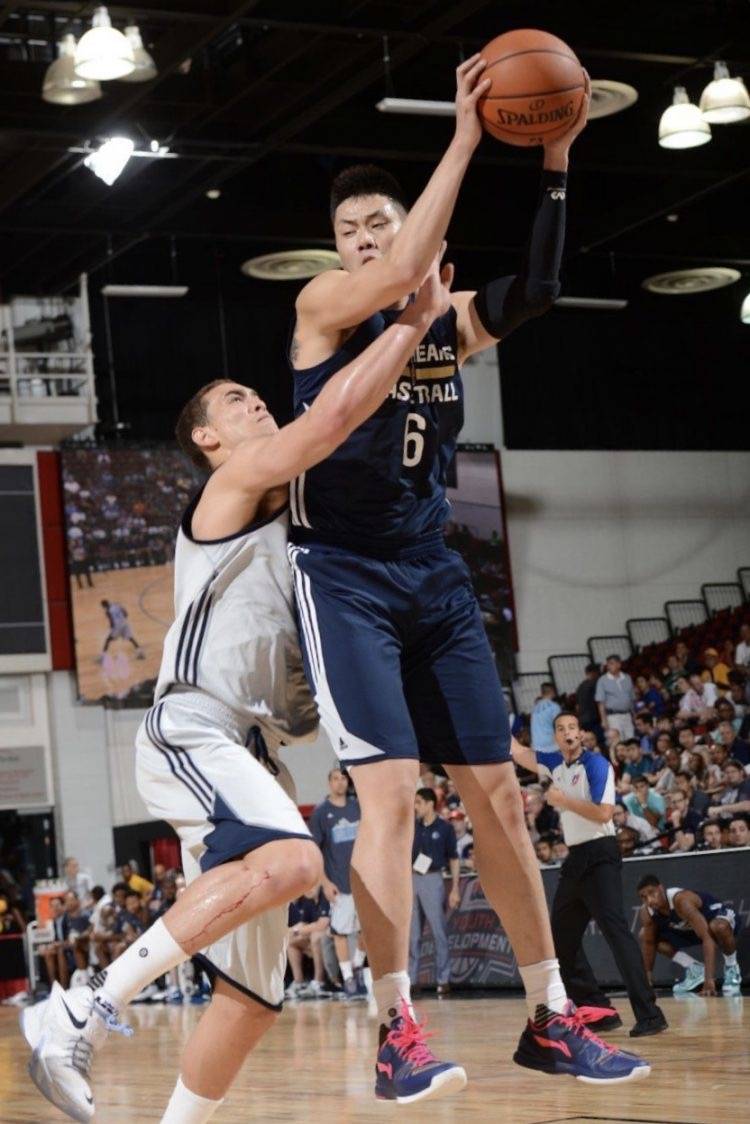 风云突变西汉姆冲刺阶段战术微调，CBA季后赛版图或变，媒体盛赞，团队化学反应显著的简单介绍