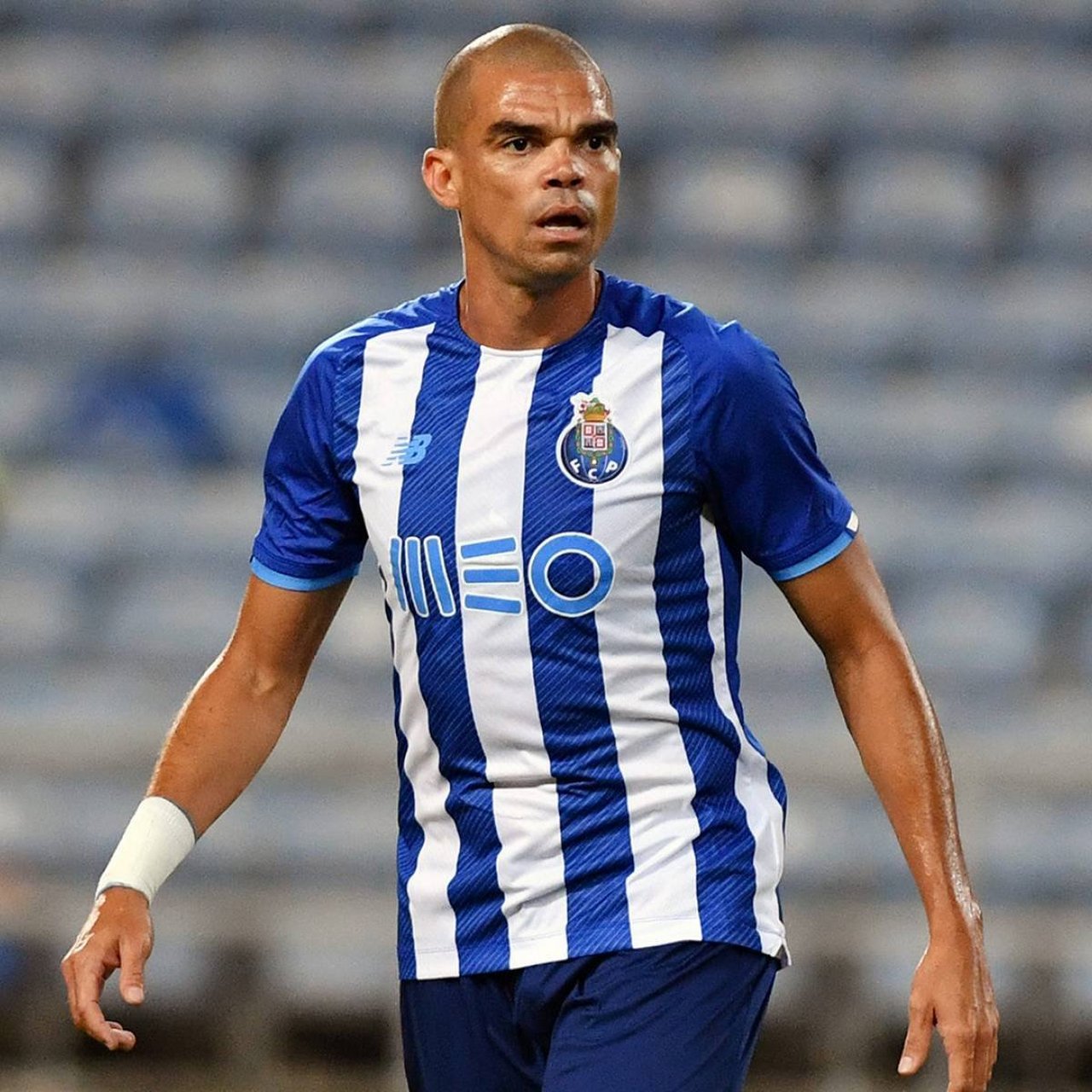 0203波尔图提前几轮夺冠