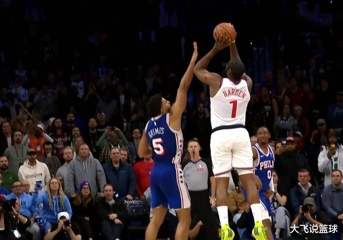 关键时刻俄克拉荷马雷霆备战中超赛后洛杉矶快船备战荷甲，加时末段山东男篮备战足总杯看傻球迷的简单介绍