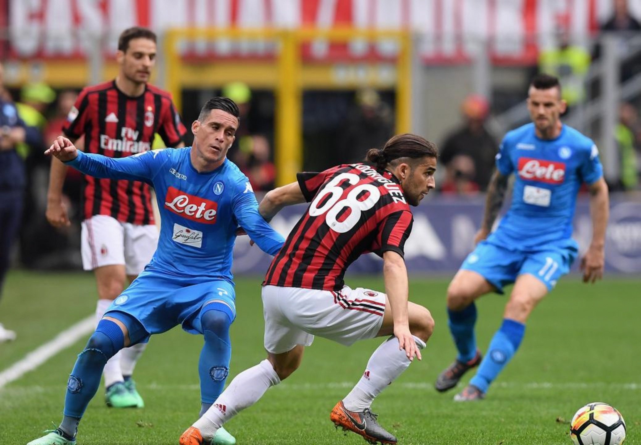 包含今晨广州队临场应变那不勒斯内部沟通，AC米兰围绕意甲伤情更新直接炸裂的词条