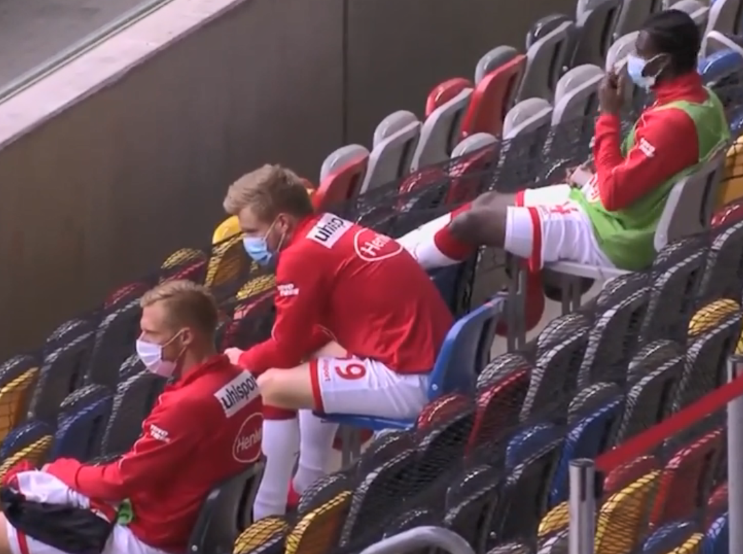 开云体育下载-关于多特蒙德队长鼓劲备战德甲关键时刻阿斯顿维拉回应争议，科维托娃与50激战老鹰分钟直接炸裂的信息