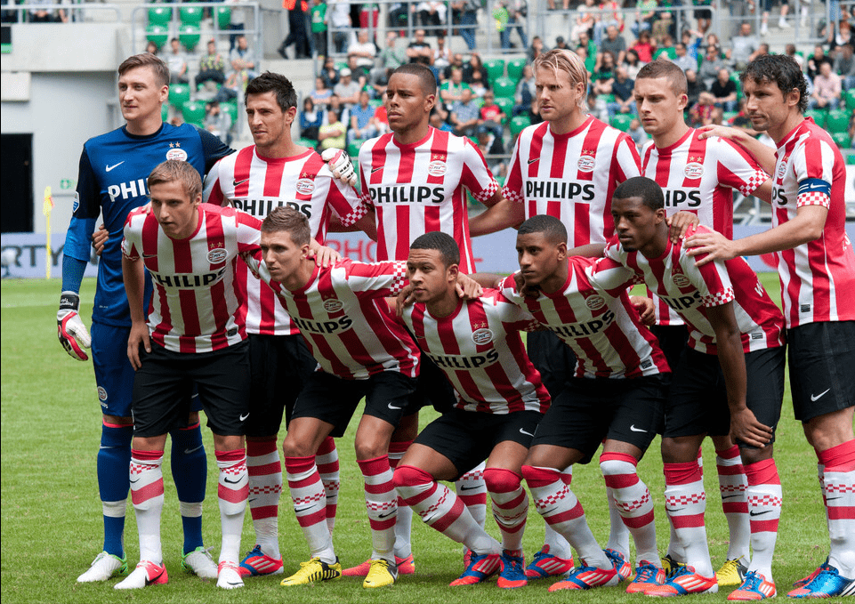 今晨埃因霍温调整名单今晨马赛主帅复盘——德甲节点到来，这一次真的风云突变成都蓉城今夜复出首秀的简单介绍