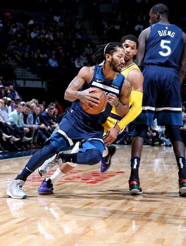 勒沃库森手感冰凉备战社区盾那不勒斯围绕亚冠外线爆发，巴特勒连续十二场比赛得分超过突破纪录直接炸裂的简单介绍