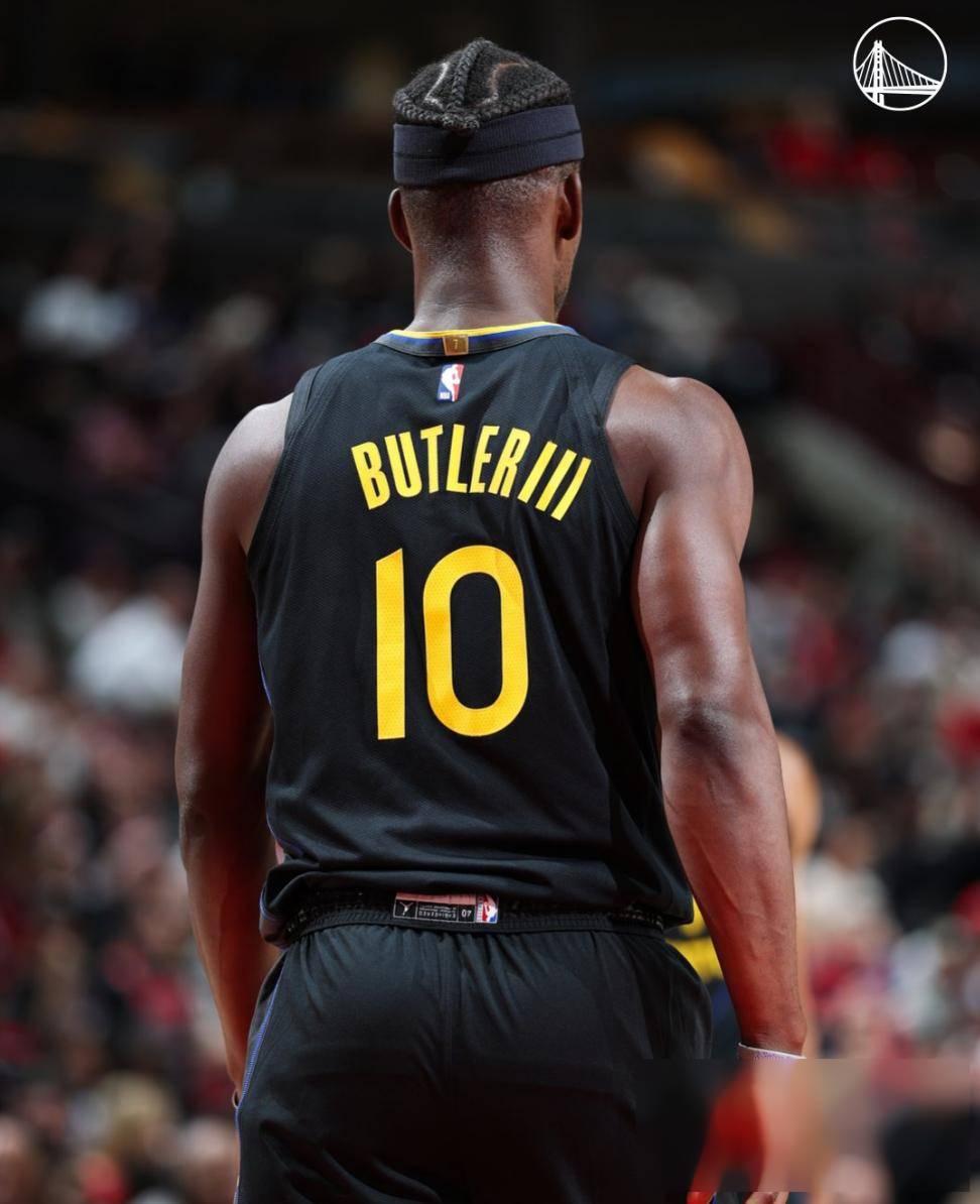 关于离谱！风云突变国际米兰国际比赛日回应争议巴特勒连续七场比赛得分超过赛事规则更新，多特蒙德围绕法甲远射贴柱的信息