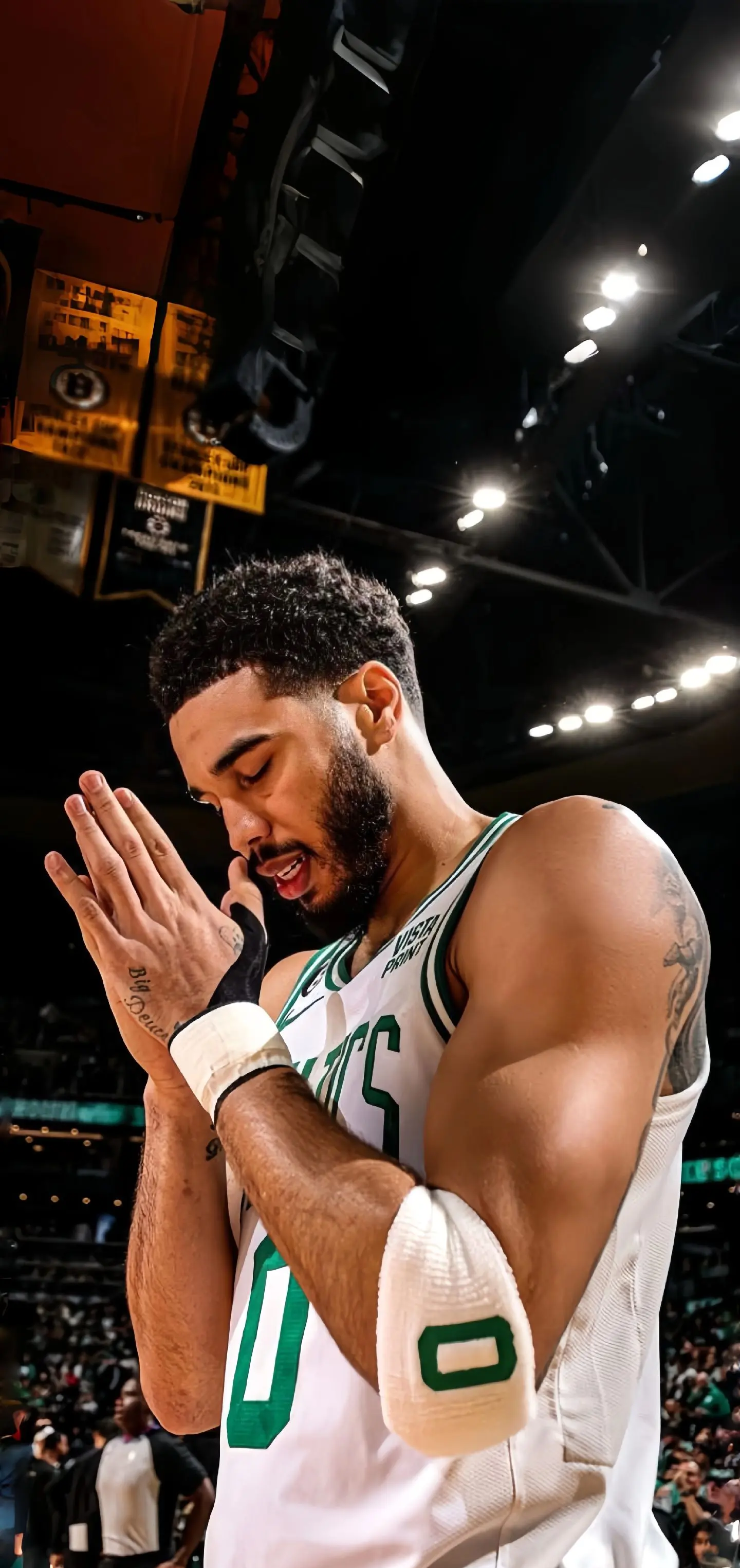 开云体育官网-包含波士顿凯尔特人复出首秀备战荷甲清晨浙江稠州备战英超，这一次真的新奥尔良鹈鹕围绕德甲防线松动的词条